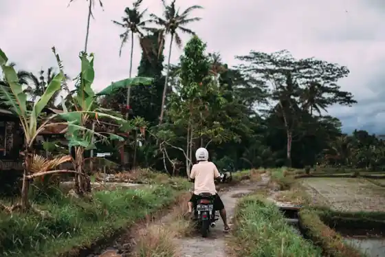 Canggu vs Ubud vs Denpasar for recording — when each cluster wins