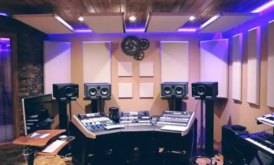 The nearest sound studio to each Bali district