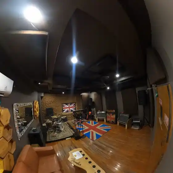 Duff Music Studio — studio interior