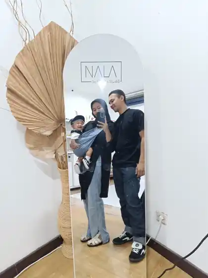 NALA Self Photo Studio Bandung - Cikutra — studio interior